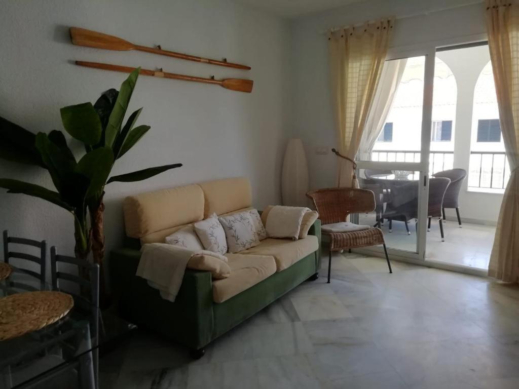 Apartamento En Urbanizacion Los Enebros 韦尔瓦 外观 照片